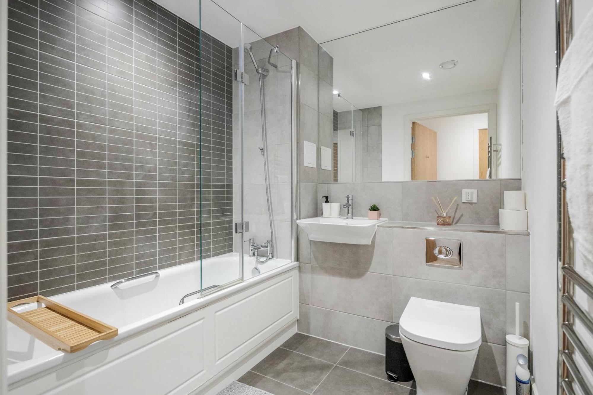 Deluxe Condo Beside 02 Arena And Central London Exterior photo